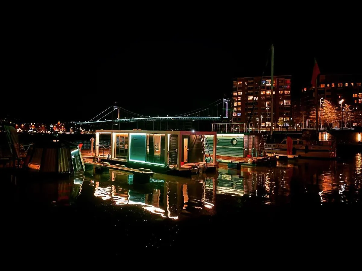 *** Botel La Mare Resort Gothenburg Sweden